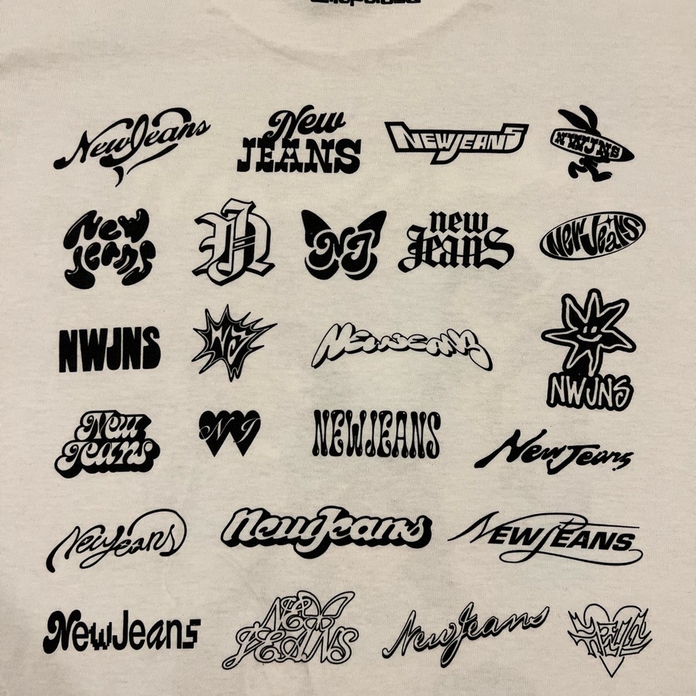 New Jeans - K - POP - white tee from Lollapalooza Merch in Chicago, Illinois - Picture 4 of 6